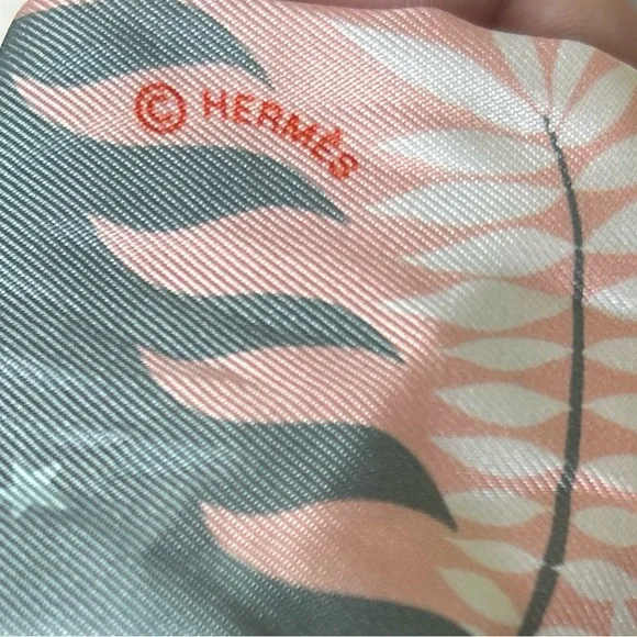 *NWOT*  RARE Auth.Hermés Sous le Charme d'Orphee Twilly Gris Acier/Rose* - Picture 4 of 4